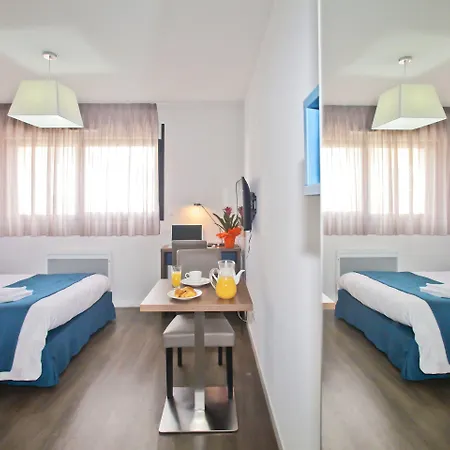 Odalys Le Jardin Des Lettres Отель